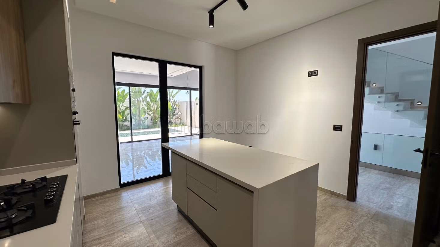 Triplex dans une residence privée Ultraluxe
