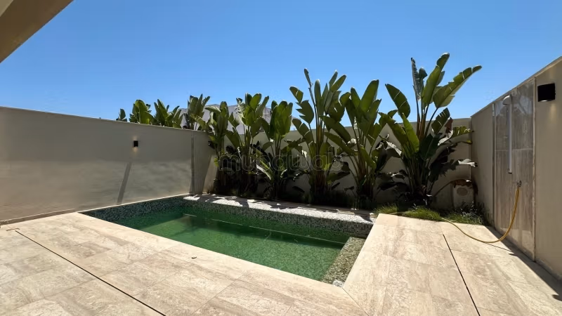 Triplex dans une residence privée Ultraluxe