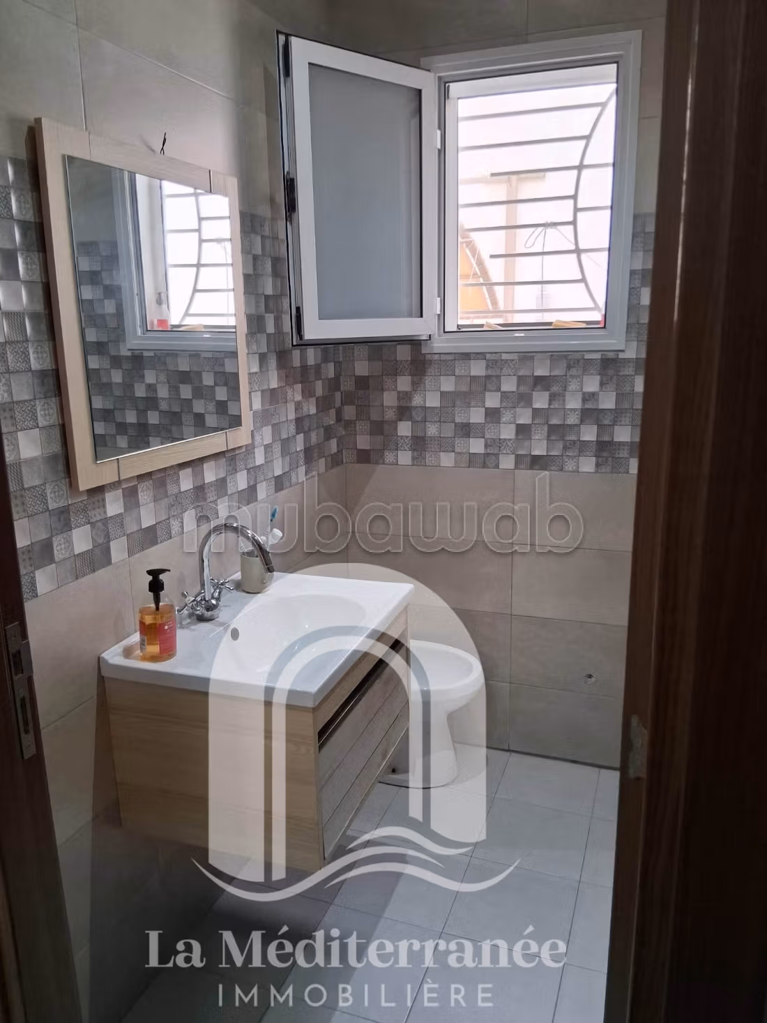 A vendre villa à rades plage