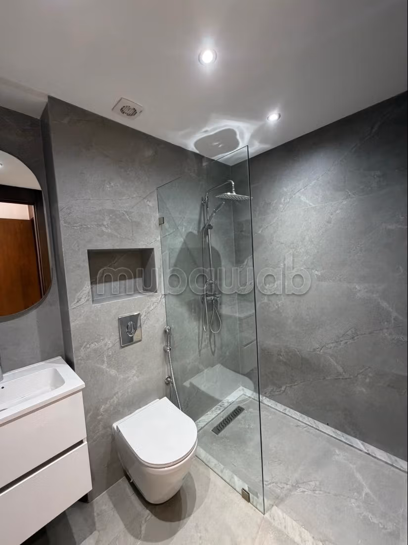Studio premium à saisir
