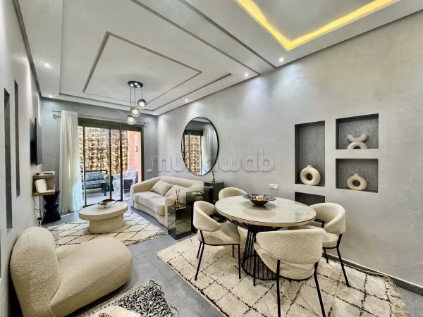 Palmeraie: Appartement entièrement rénové 2 Chs