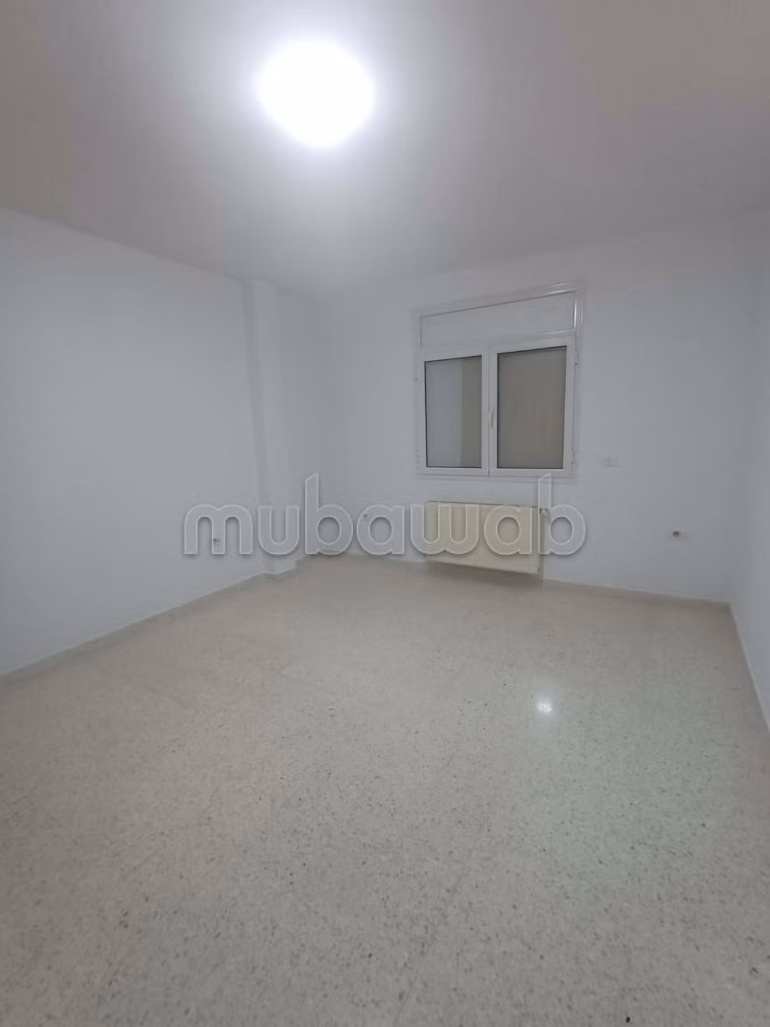 A louer etage de villa ennasee