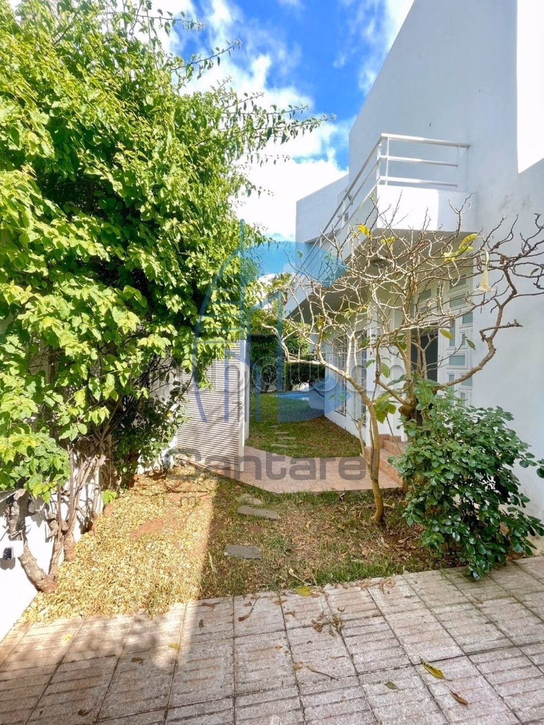Magnifique villa vide en vente ain diab