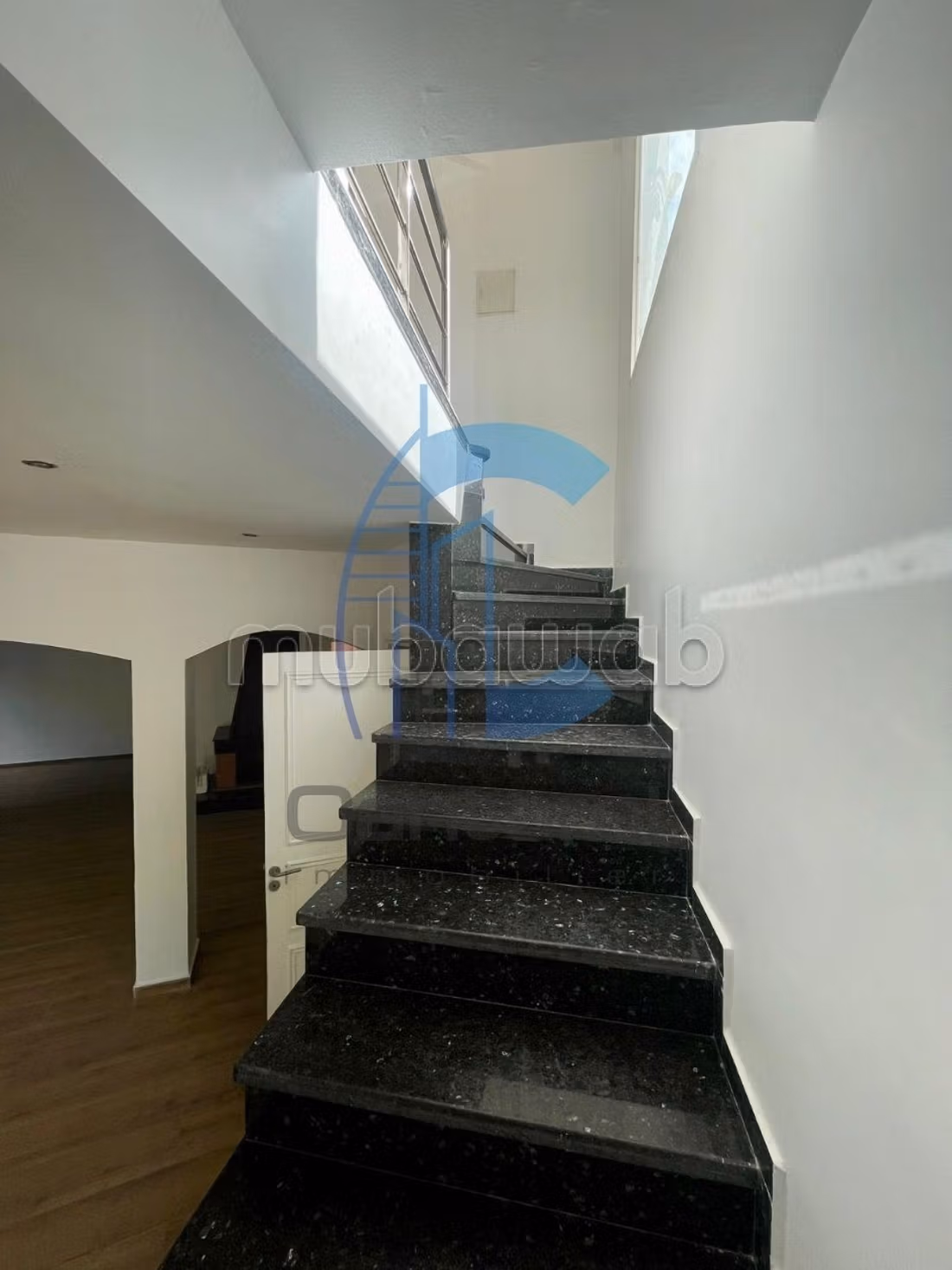 Magnifique villa vide en vente ain diab