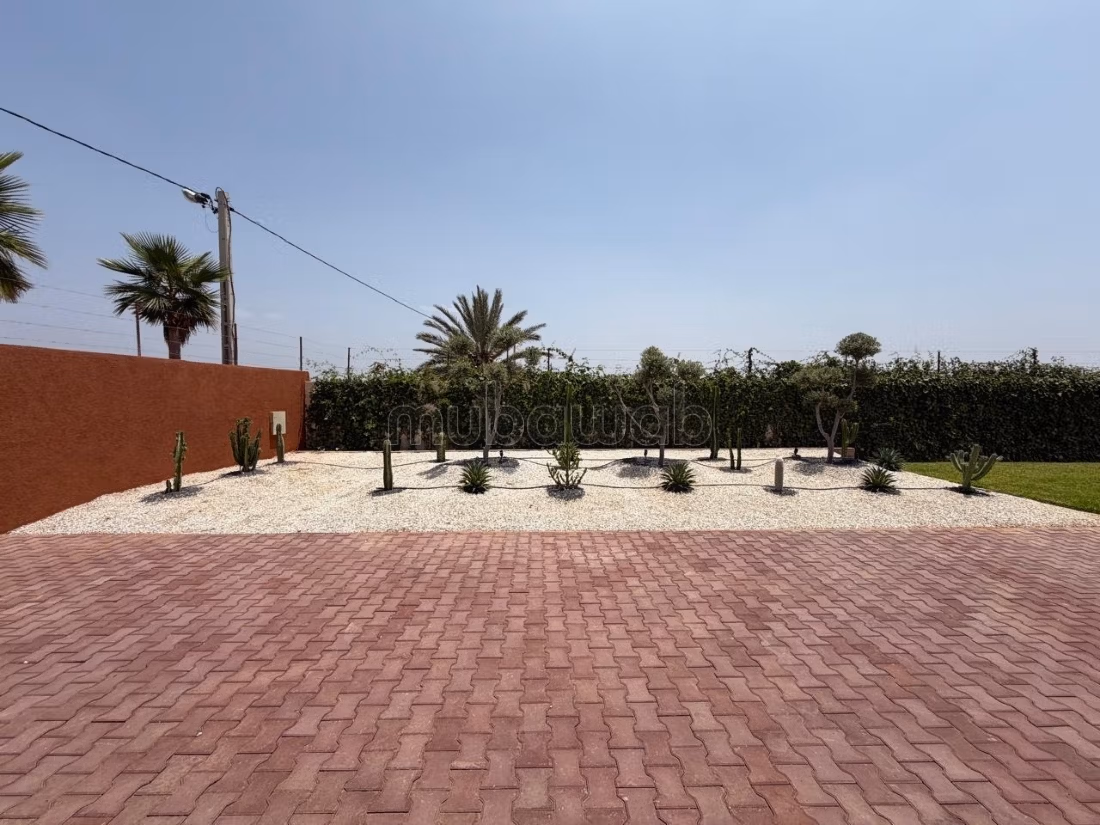 Villa nuova intitolata sulla strada D'ourika