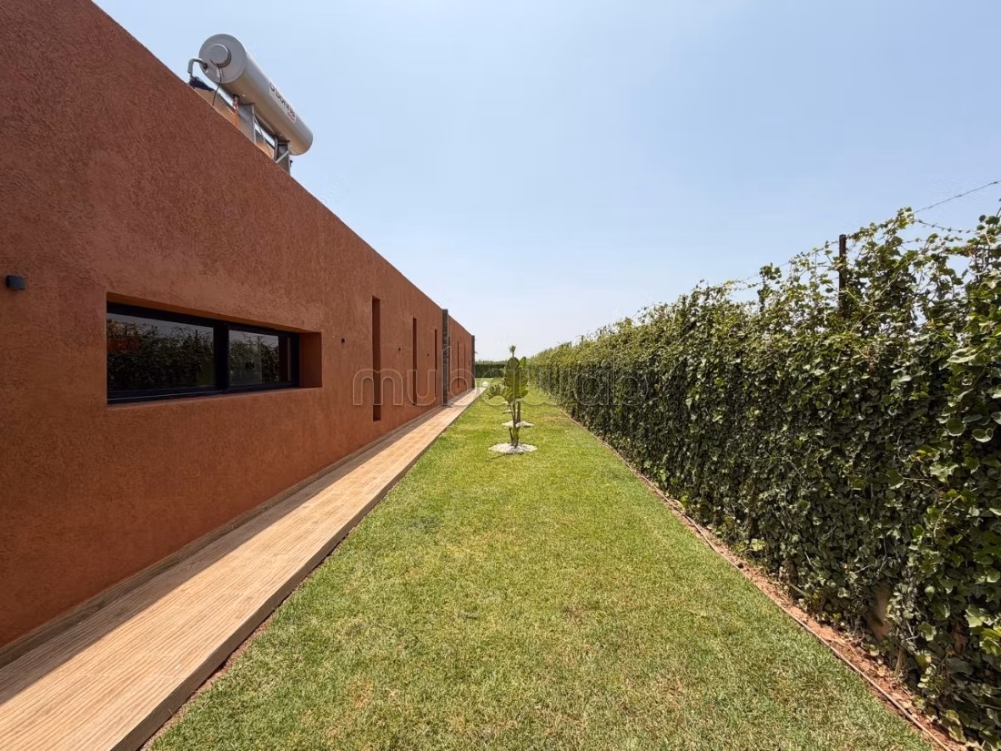 Villa nuova intitolata sulla strada D'ourika