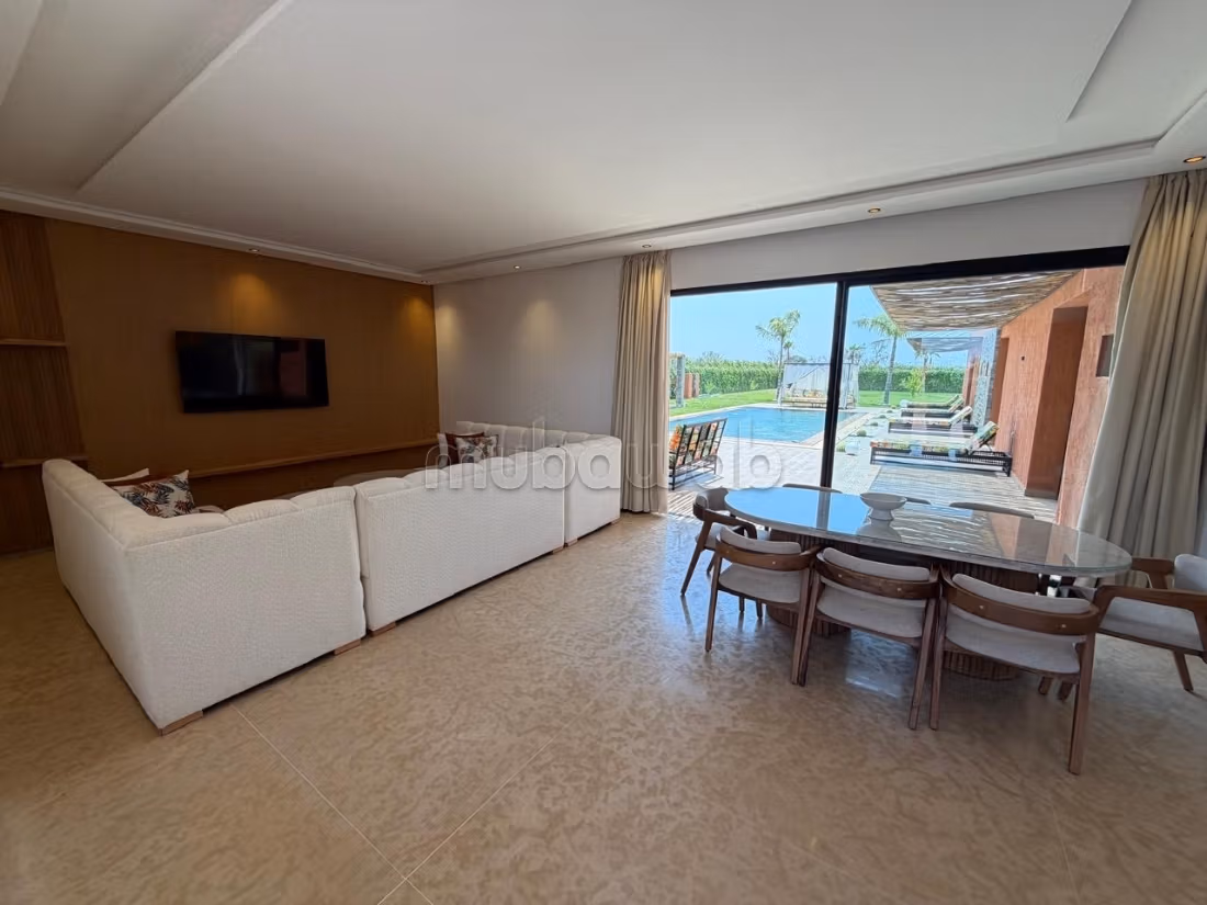 Villa nuova intitolata sulla strada D'ourika