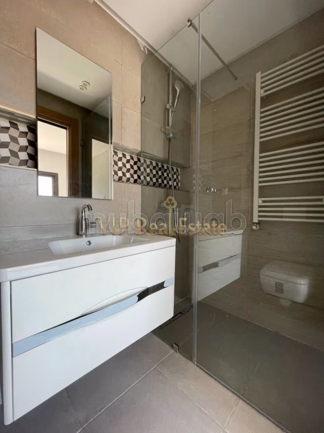 A vendre un duplex S3 Haut Standing au Lac 2