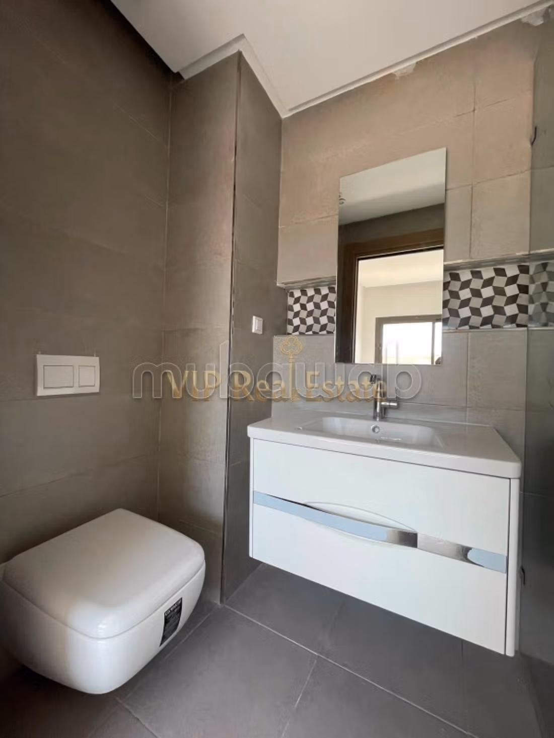 A vendre un duplex S3 Haut Standing au Lac 2