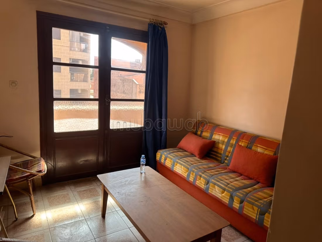 À VENDRE – Studio à rénover au cœur de Guéliz — 2