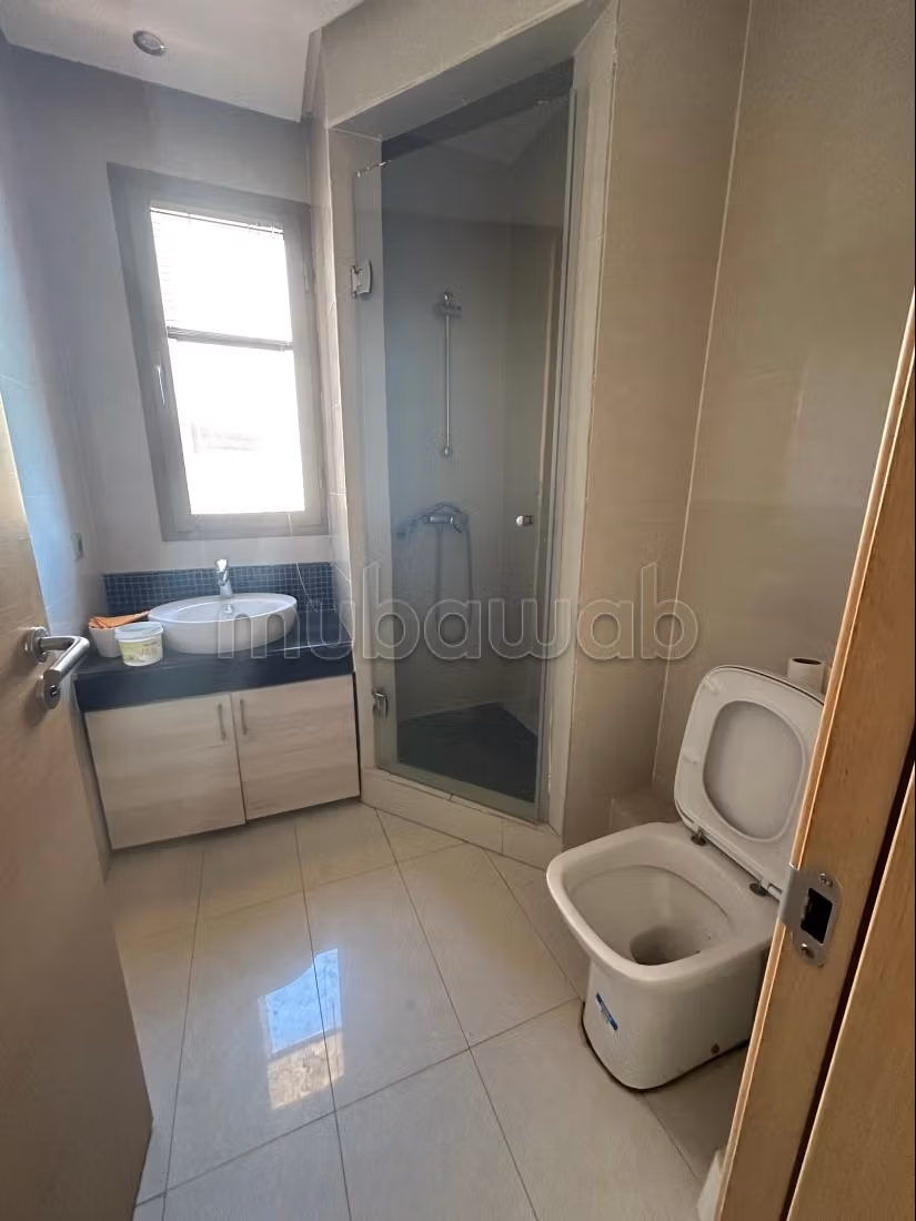 Appartement vide en location à ambre — 5