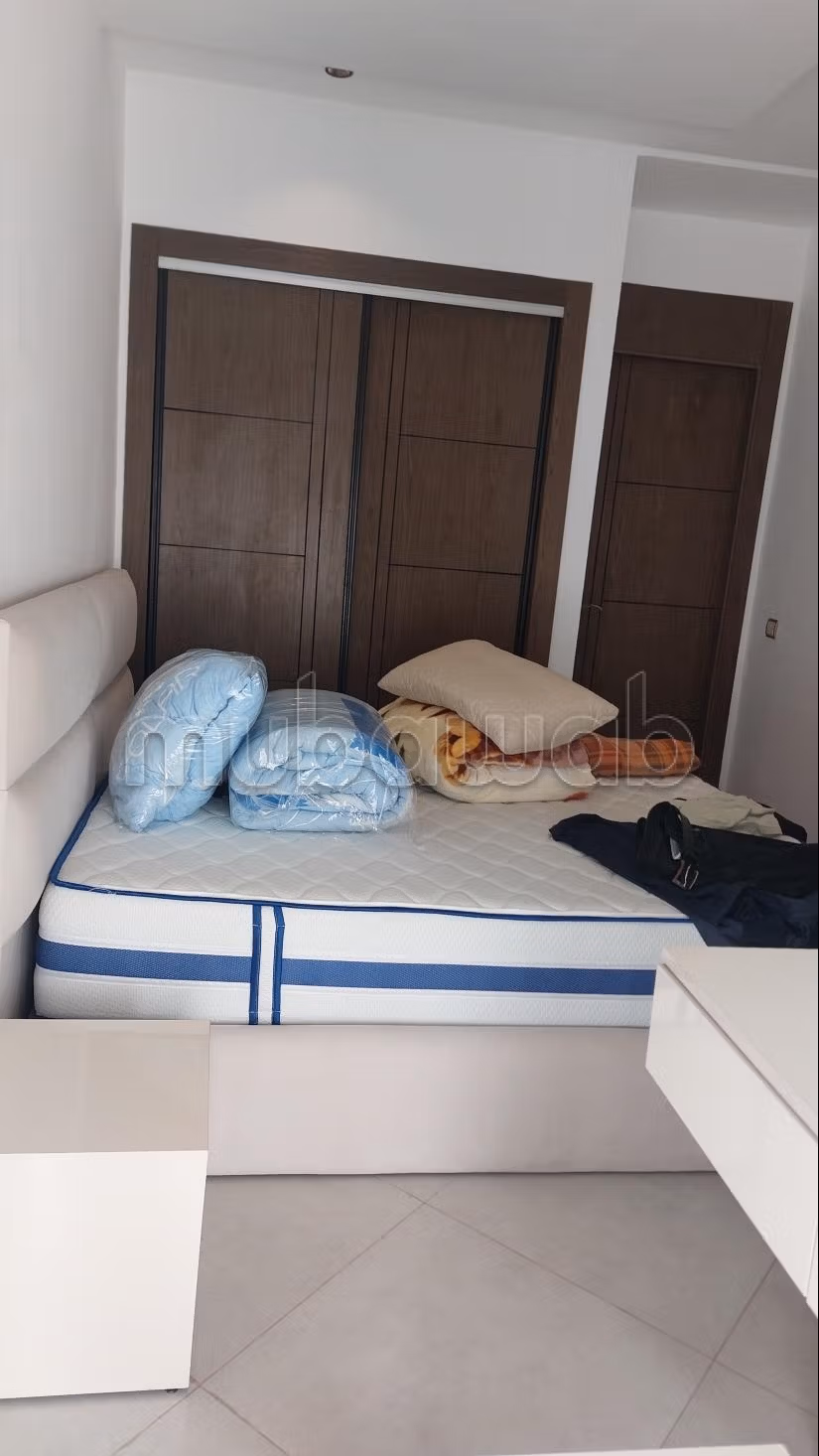 Appartement 81 m² à La Ville Haute — 3