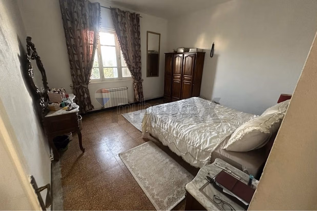Casa da ristrutturare di 662 m² a Bardo