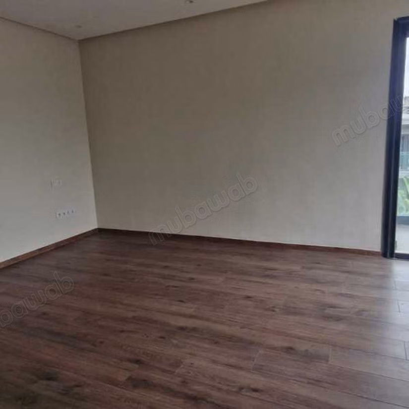 Villa à Louer de 538.0 m² à Bouskoura, Ville Verte