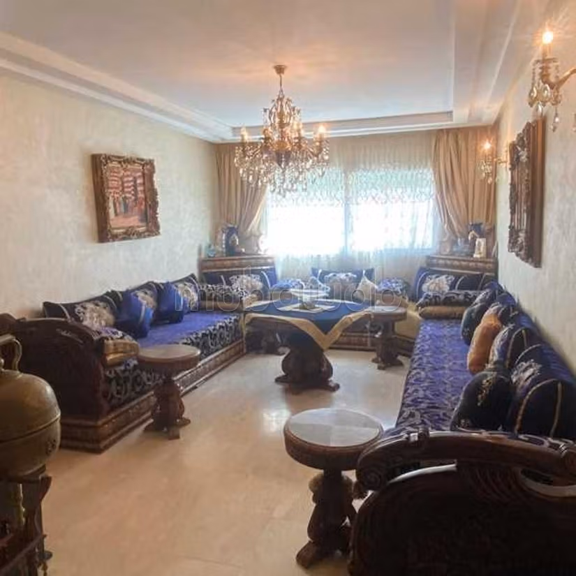 Appartement à Vendre de 150.0 m² à Casablanca, 
Hopitaux - More