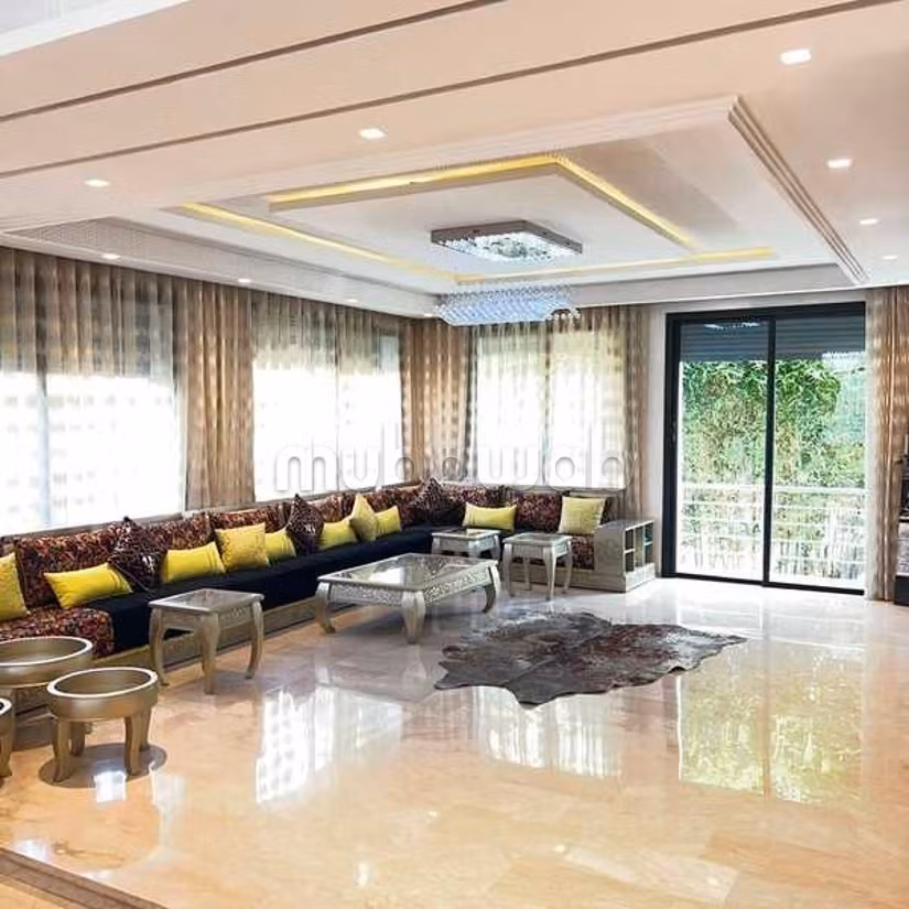 Villa Te Koop van 390.0 m² in Casablanca, Ain Chock