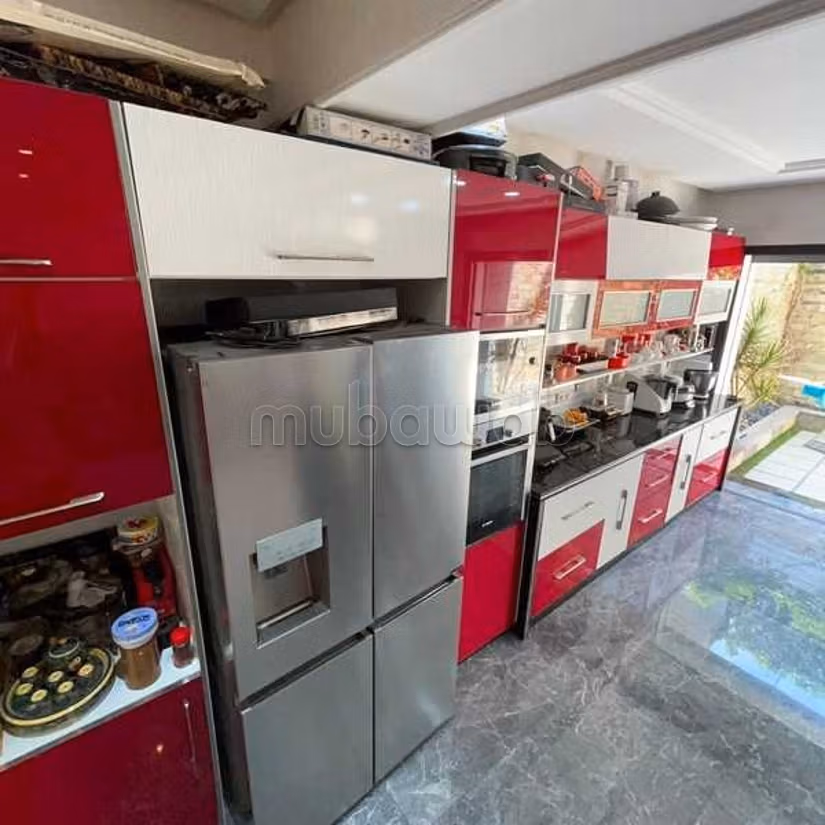 Villa Te Koop van 390.0 m² in Casablanca, Ain Chock