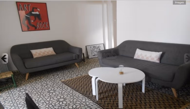 Appartement 4eme etage tarrasse / sans ascenseur