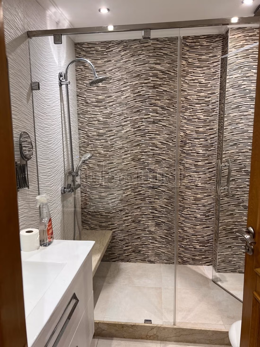 Superbe appartement vide à louer à Val Fleury — 3
