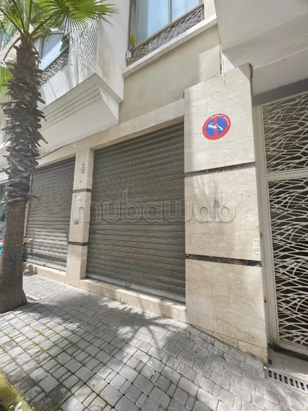 Nieuwe commerciële ruimte van 42 m2 te koop