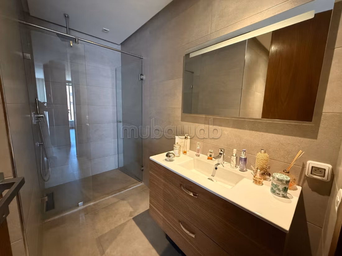 High-end apartment for long-term rental