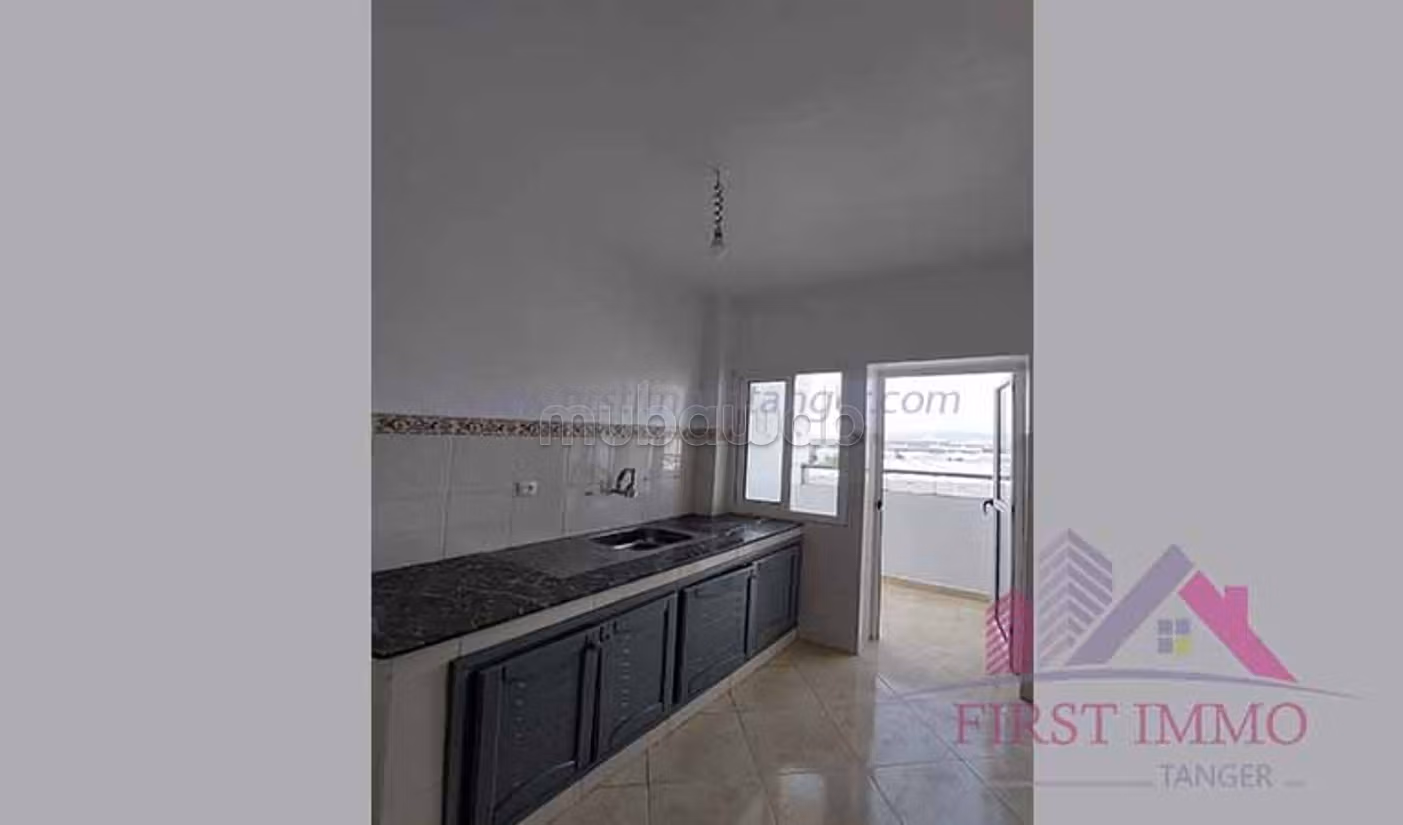 Heldere Appartement Te Koop Dichtbij de Vrije Zone