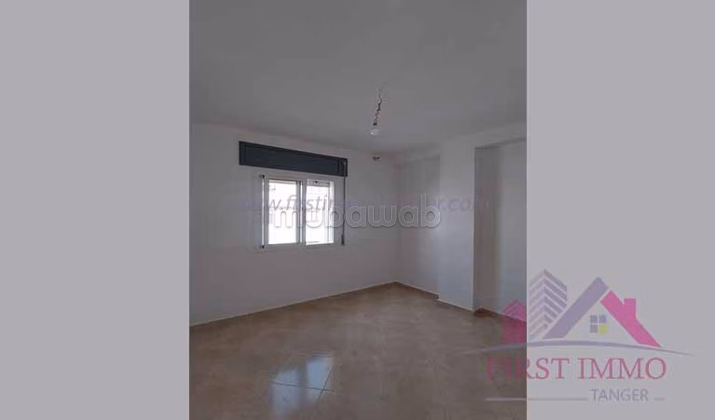 Heldere Appartement Te Koop Dichtbij de Vrije Zone