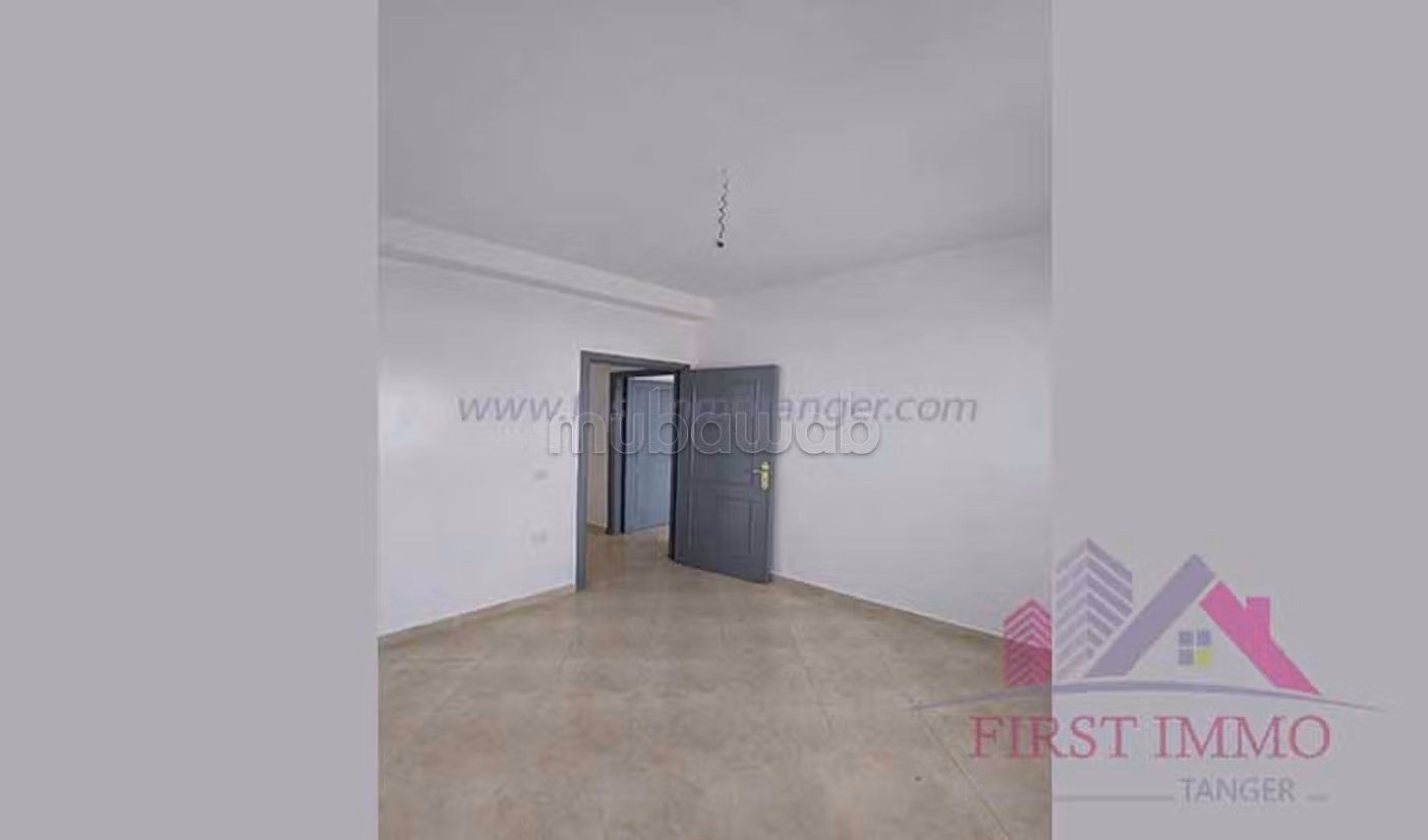 Heldere Appartement Te Koop Dichtbij de Vrije Zone