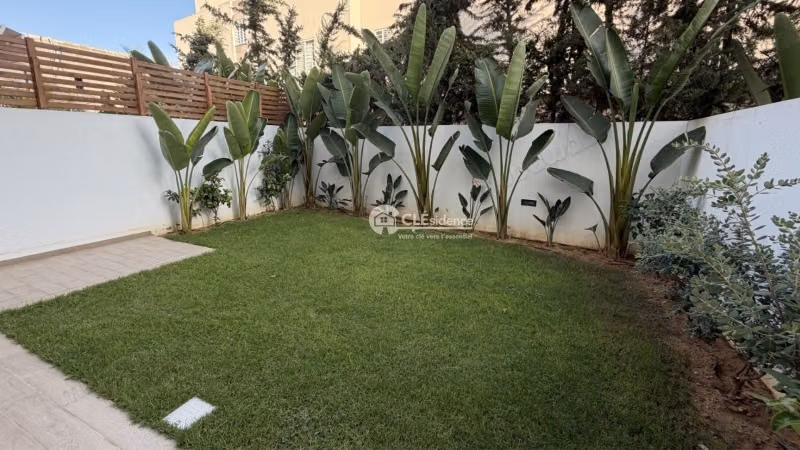 Superb S2 apartment with private garden in La Soukra