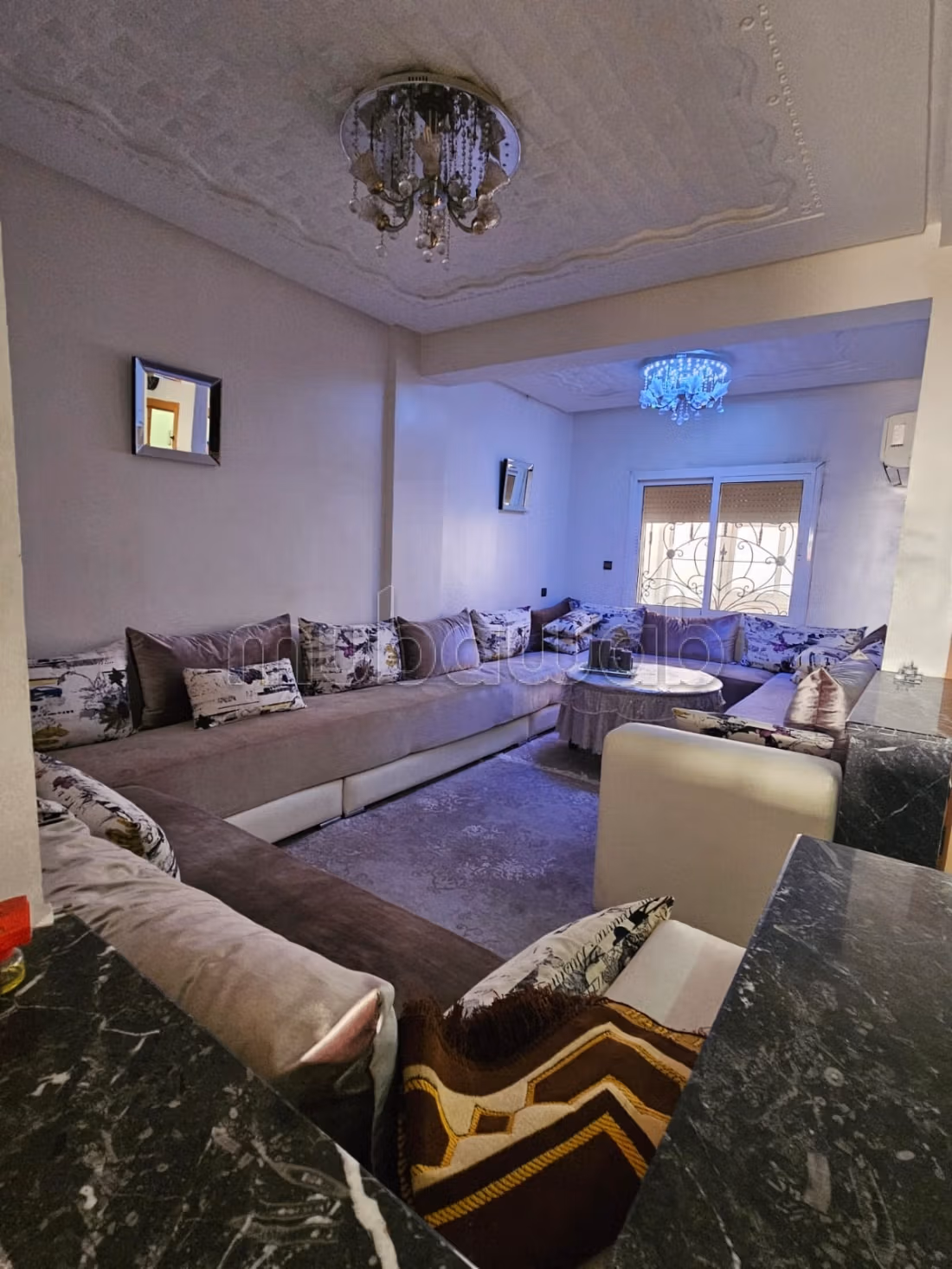 Appartement a vendre avec parking sous sol