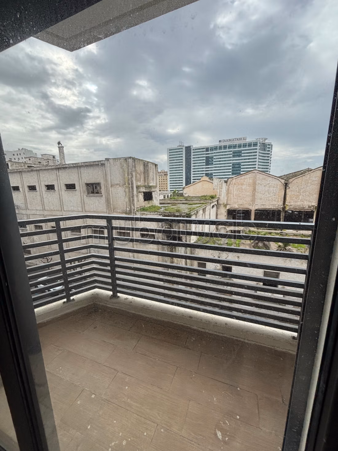 Bel appartement à vendre à Belvédère. 
1 Pièce. Terrasse et... - Widok 3