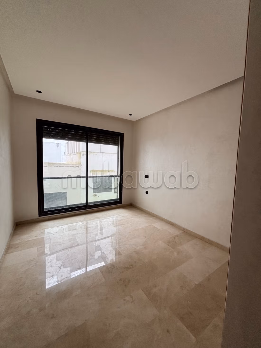 Bel appartement à vendre à Belvédère. 
1 Pièce. Terrasse et... - Widok 5