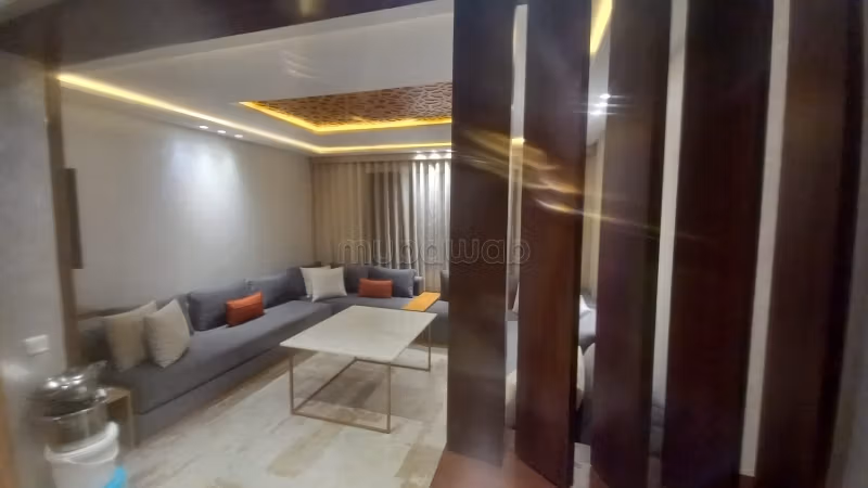 Apartamento Amueblado / 95 m2 / 3 Habitaciones / 2 Baños