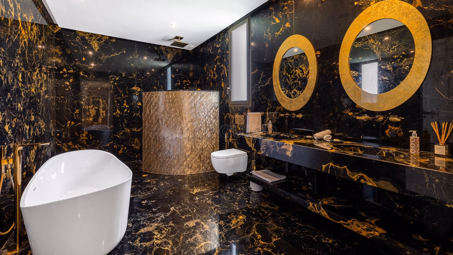 Exceptional property VNA 8 bedrooms