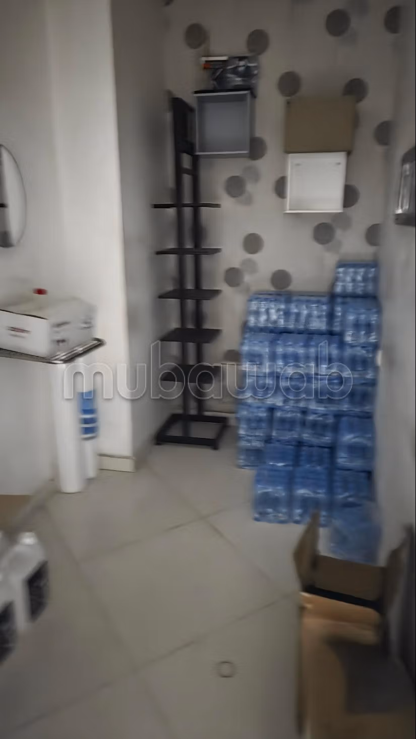 Commerciële winkel te huur in Hamriya Meknes, ongeveer 80 vierkante meter nabij Hamam Kouro