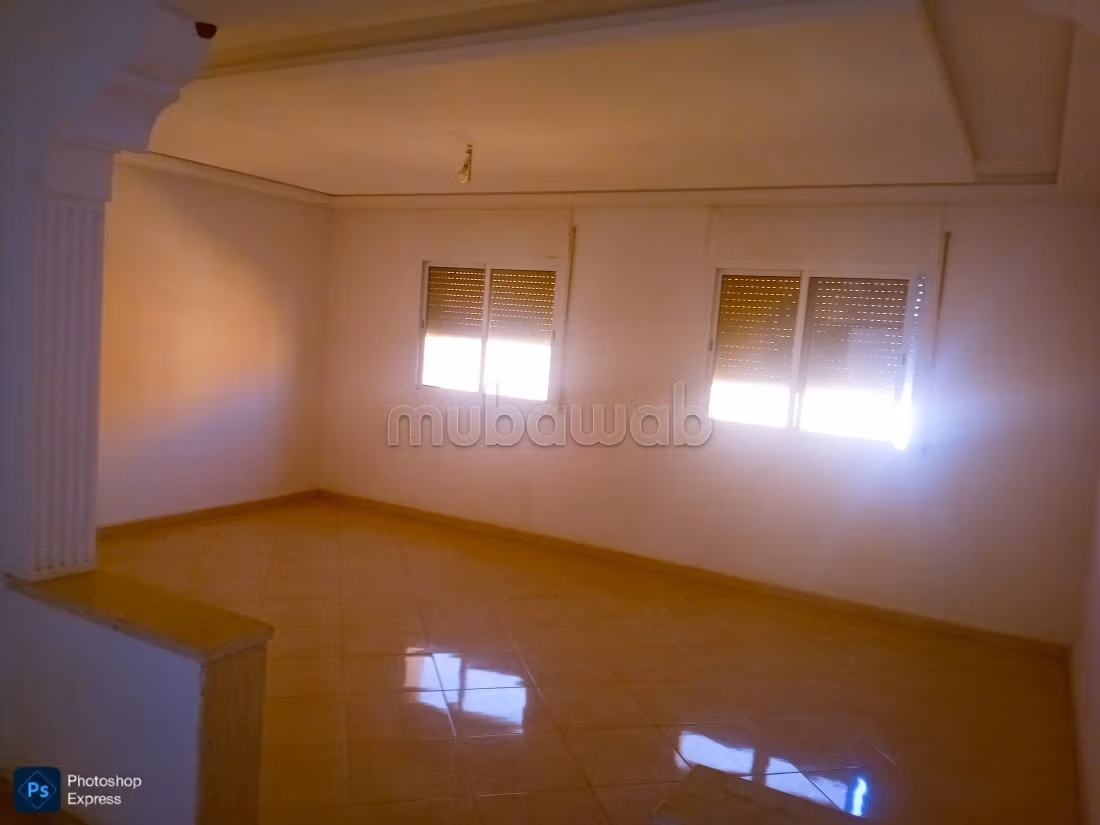 3شقق و محلين مسحتهم 120 متر