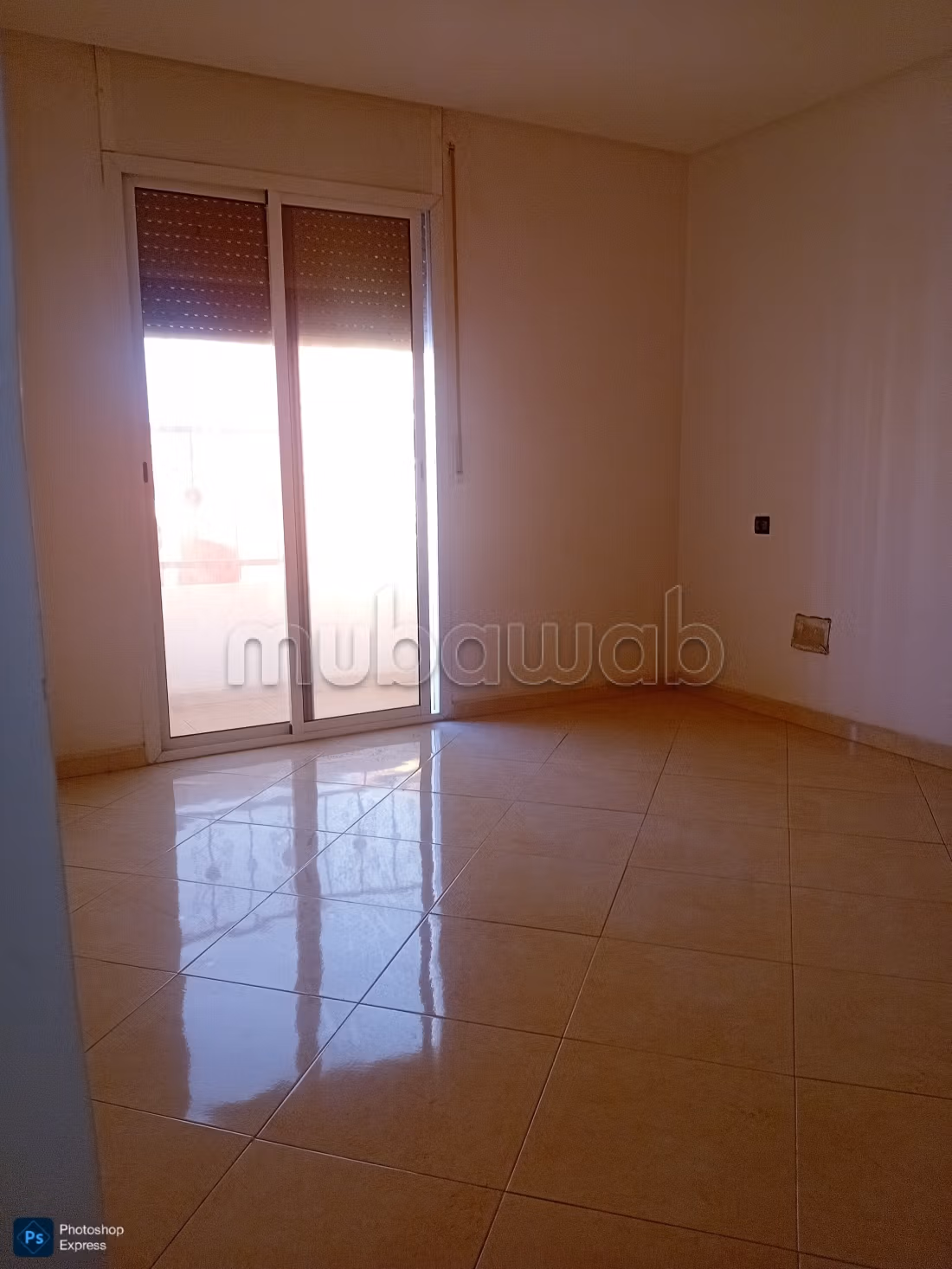 3شقق و محلين مسحتهم 120 متر