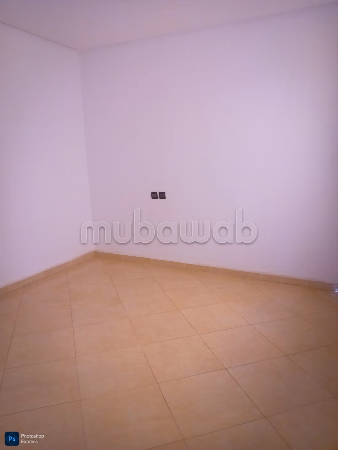 3شقق و محلين مسحتهم 120 متر