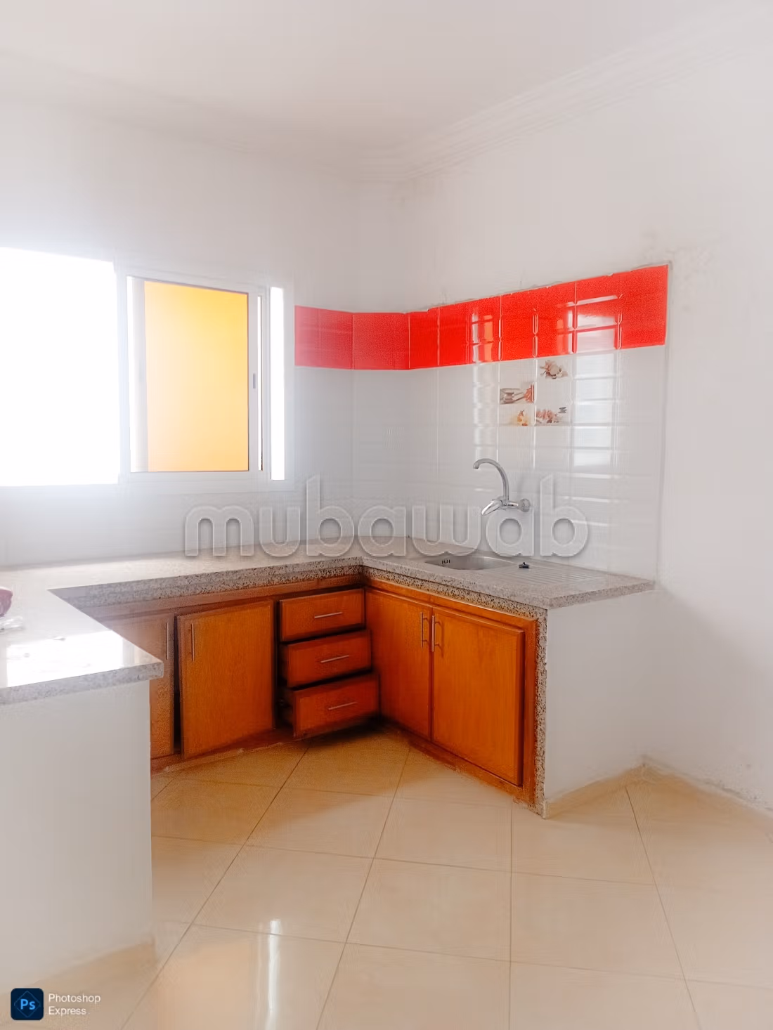 3شقق و محلين مسحتهم 120 متر