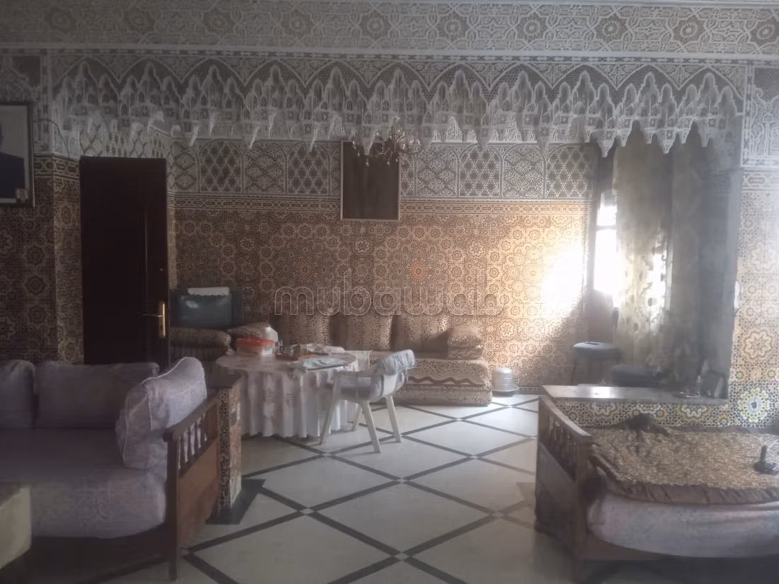 À vendre Appartement 155 m² Beauséjour 
Casablanca — 4