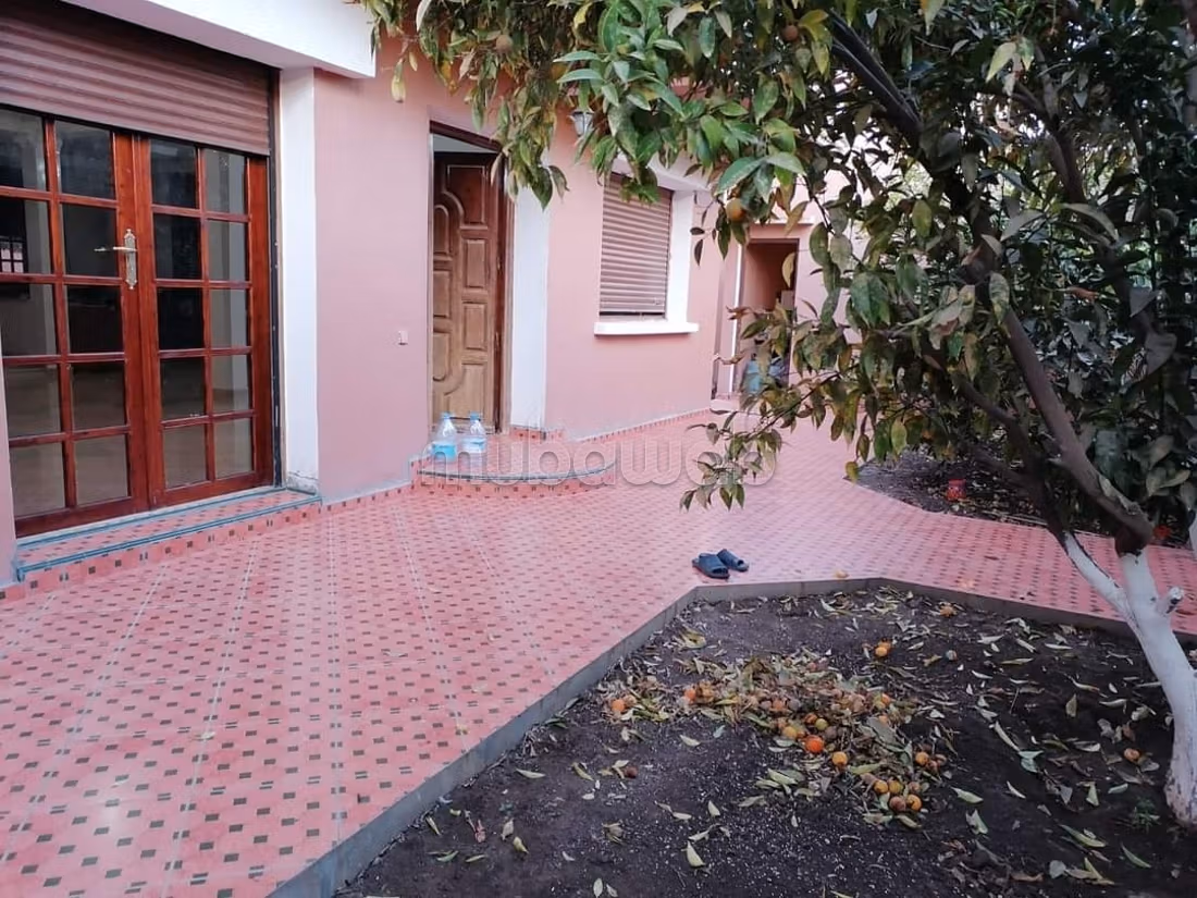 En venta Villa de 330 m² con gran jardín en Safi