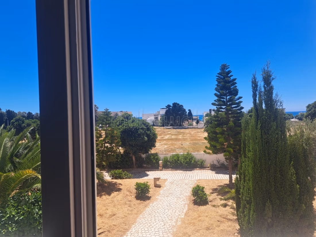 Appart meublé 86m² vue mer 2min plage Nabeul