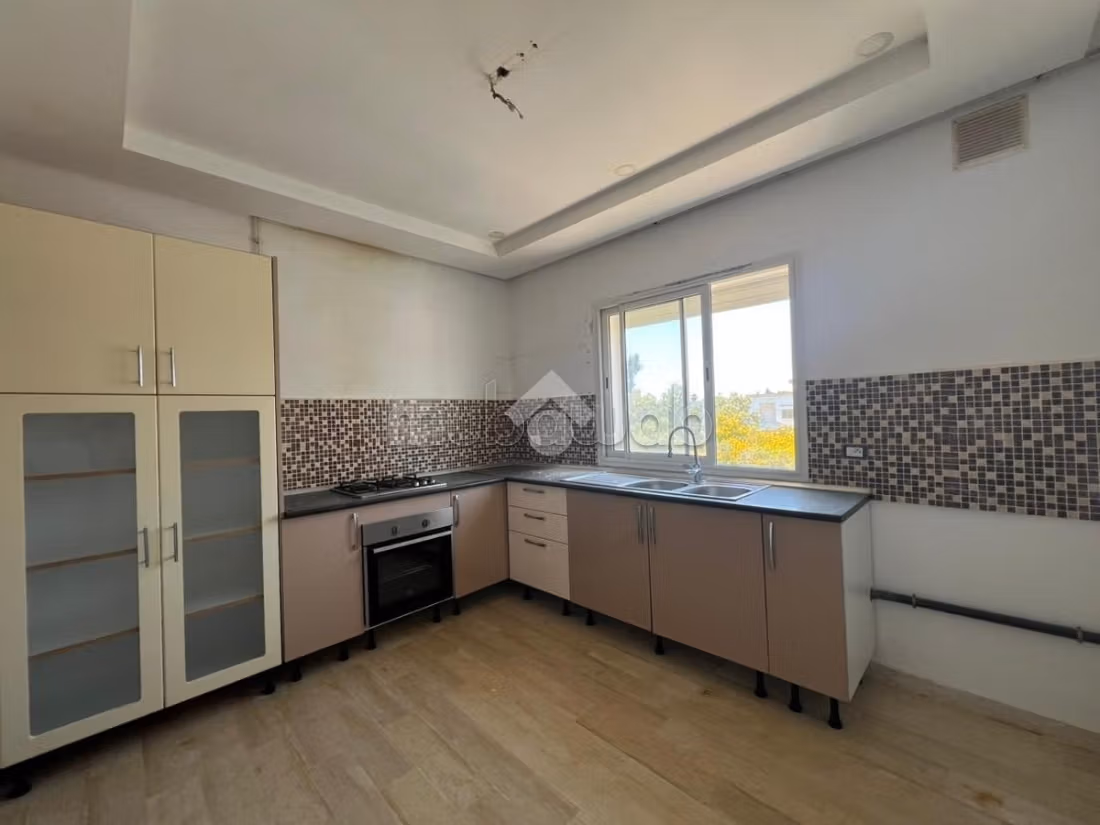 Villa floor for rent