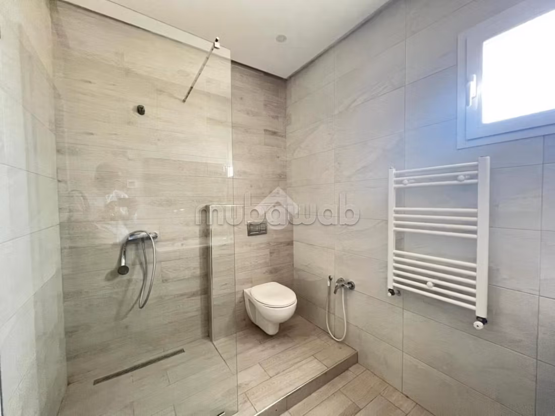 Villa floor for rent