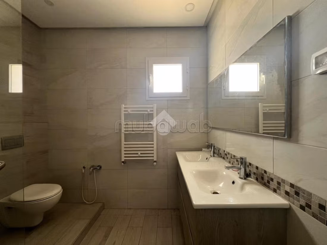 Villa floor for rent