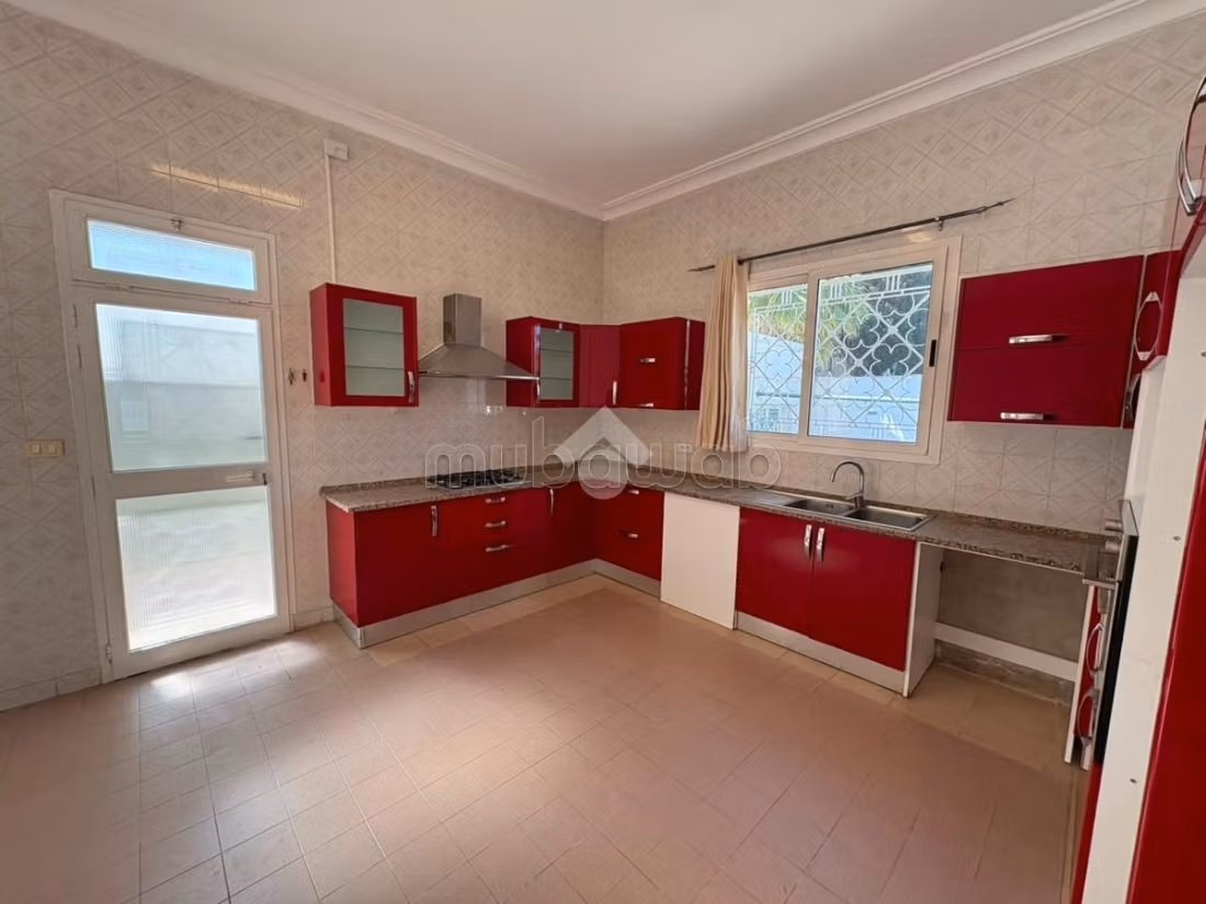 Villa indipendente in affitto