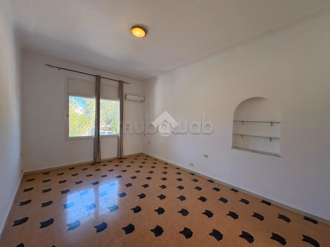 Villa indipendente in affitto