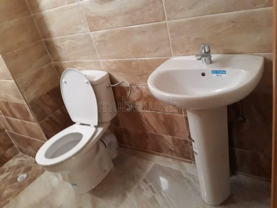 Apartamento en venta en la ciudad de Settat. Superficie total de 88 m². Balcón y ascensor