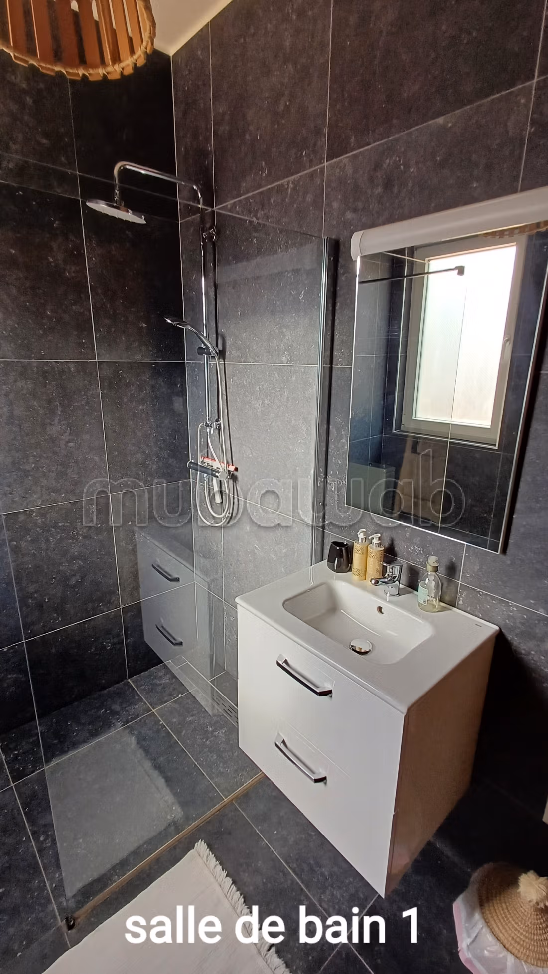 Superbe appartement titre 204 m2 vue mer