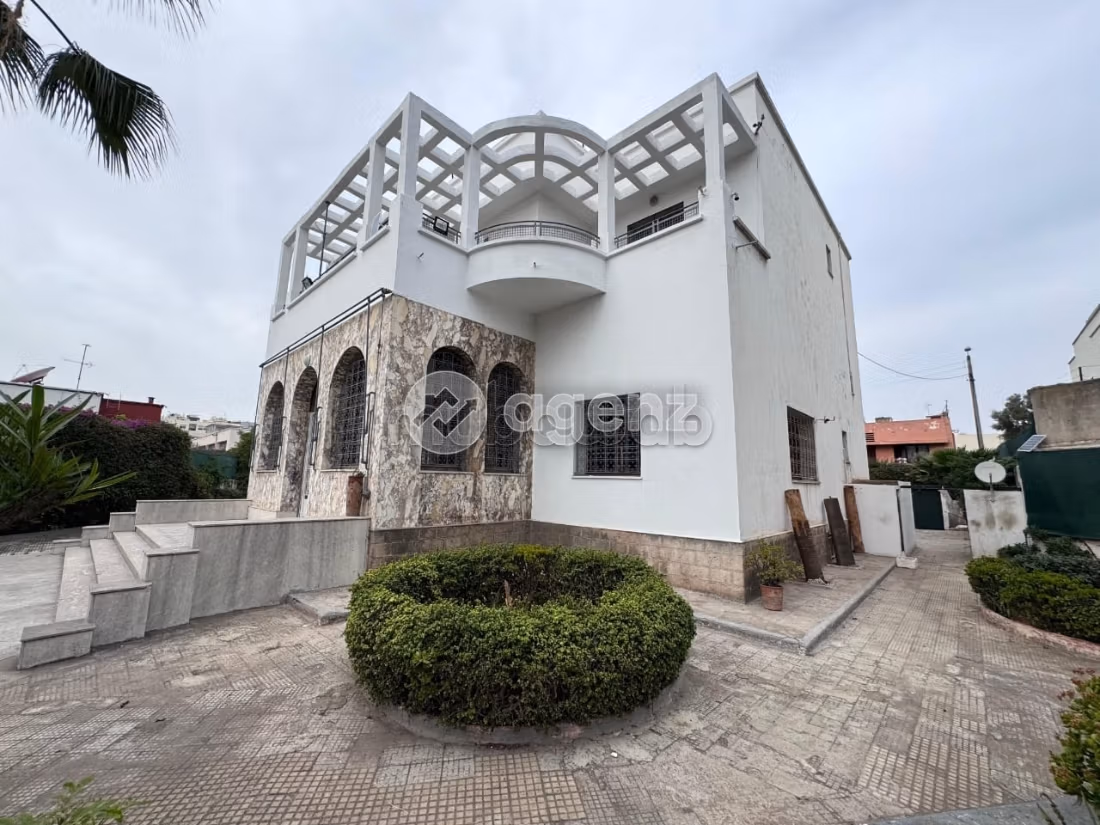 Villa te koop 1.340 m², 5 slaapkamers Mers Sultan Casablanca